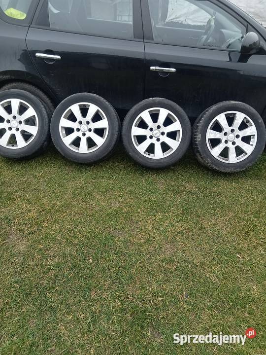 Sprzedam opony i felgi Chmielnik