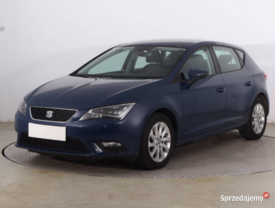 Seat Leon 12 TSI niebieski Piaseczno