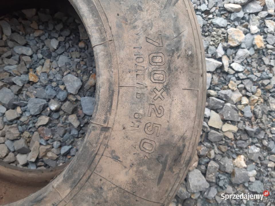 Opona samolotu podkarpackie Wola Zdakowska sprzedam