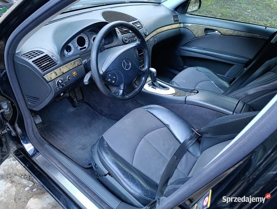 Mercedes w211 32 cdi r6 automat 2003 Rok produkcji 2003 Wara