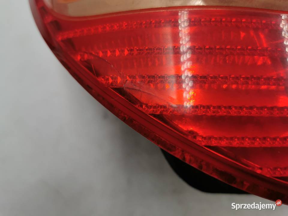 Lampa Lewy Tył Tylna Lewa Toyota Avensis T22 Wyszków