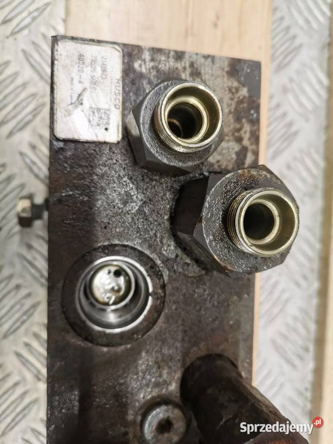 Blok sterujący osią Massey Ferguson 7618 Dana Wilkowo sprzedam