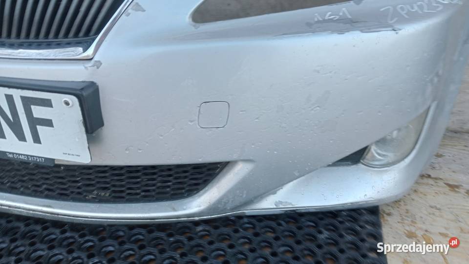 LEXUS IS 220 ZDERZAK PRZÓD HALOGEN 1G1 osobowe Zbierkowo