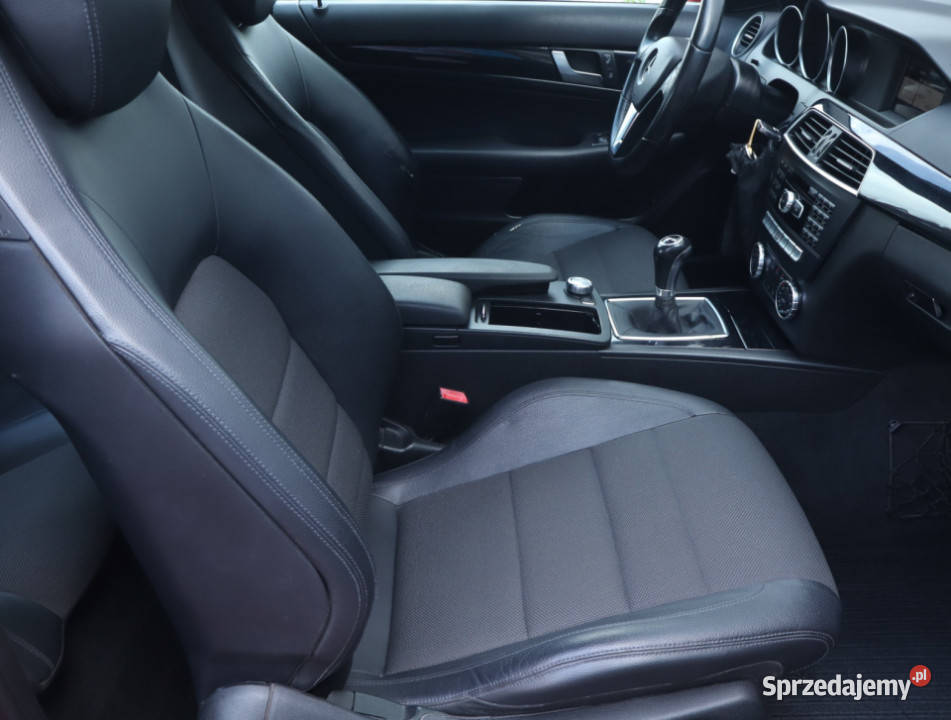 Mercedes C C 180 podgrzewane fotele