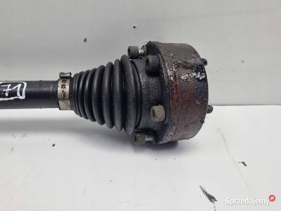 PÓŁOŚ Audi A3 8P VW 20 TDI LEWA TYLNA półośka sprzedam