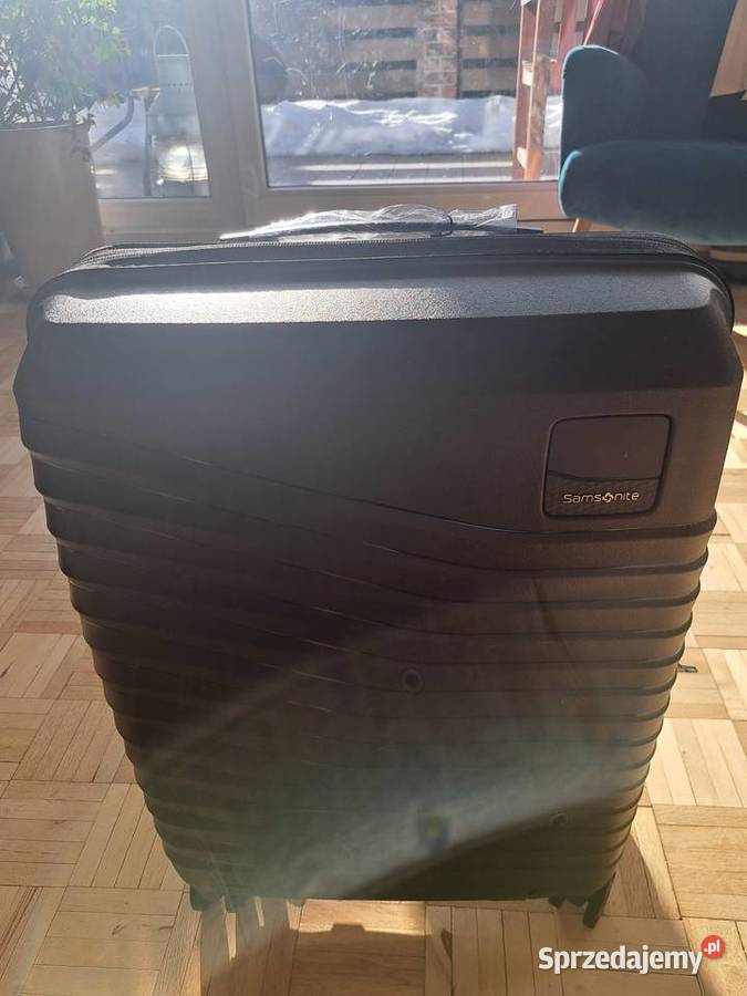 Sprzedam nową walizę Samsonite Intuo 4 kółkami pomorskie Gdynia sprzedam