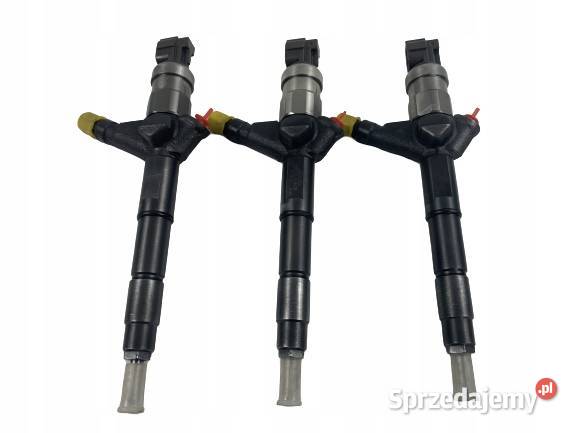 WTRYSKWIACZ TOYOTA AVENSIS RAV4 20 D4D Części samochodowe Kartuzy sprzedam