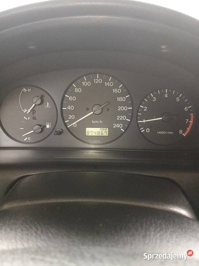 Ładna mazda 626 z gazem 4/5 Kielce