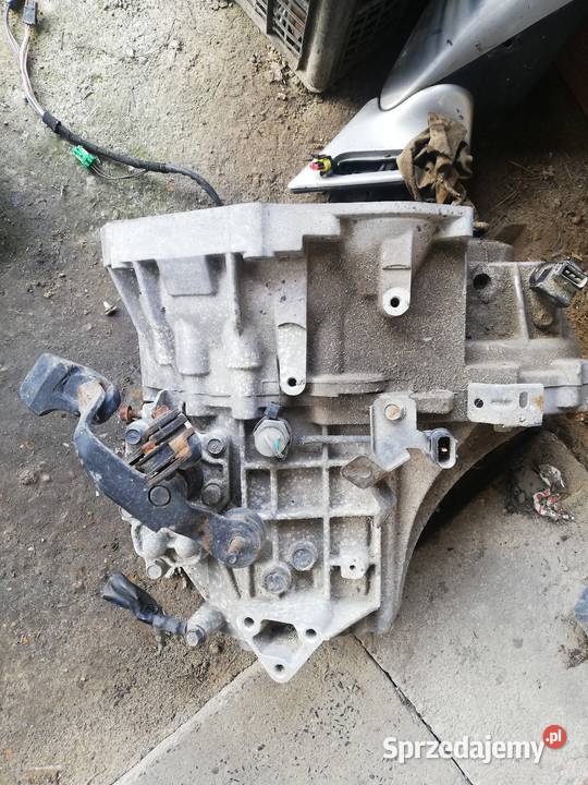 I10 skrzynia 5 biegów benzyna Ostrów Wielkopolski