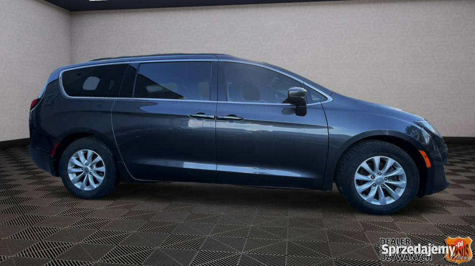 Chrysler Pacifica 36Pentastar 286 7os LPG garażowany Gdynia sprzedam