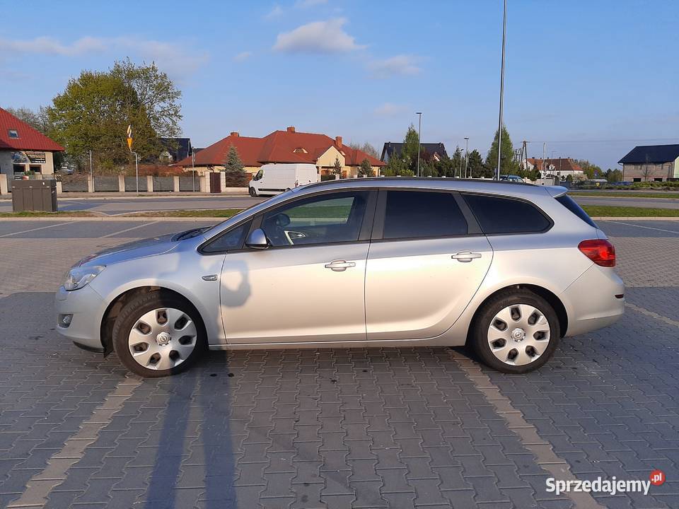 Opel Astra J 140 14 Turbo KombiLPG Astra Rawicz sprzedam