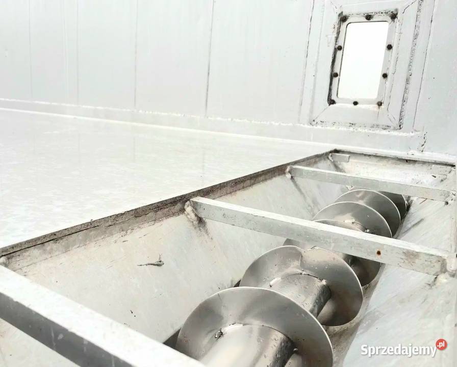 Naczepa z wydmuchem do sruty pelett paszy LEC Rok produkcji 2010 Biała Podlaska