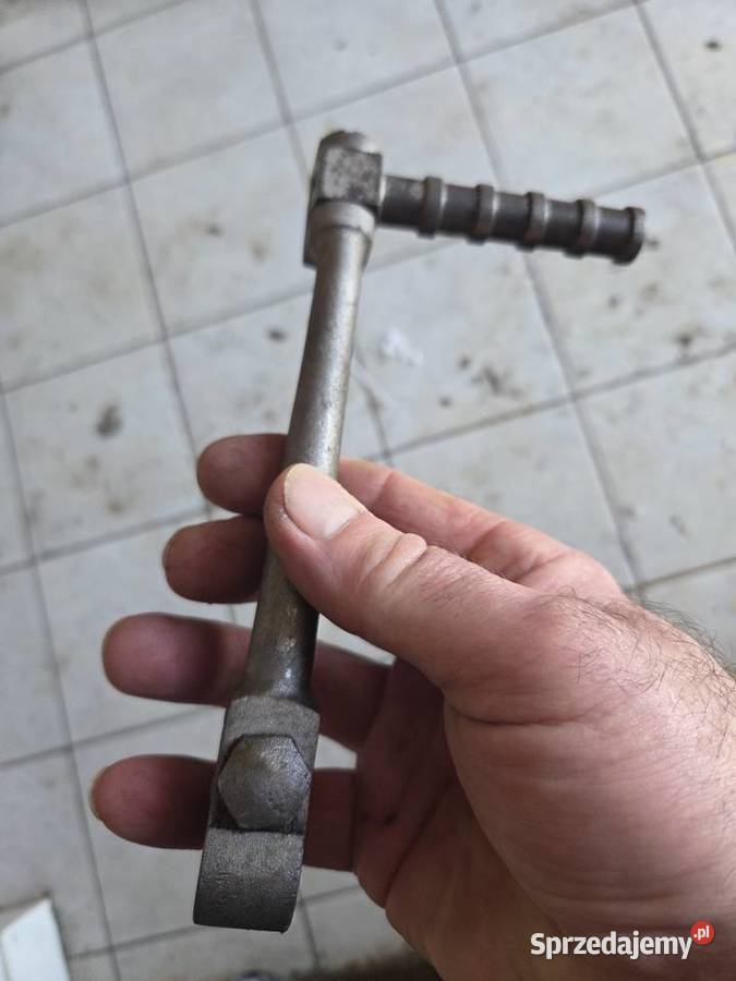 Kopniak starter junak 25852km Krosno