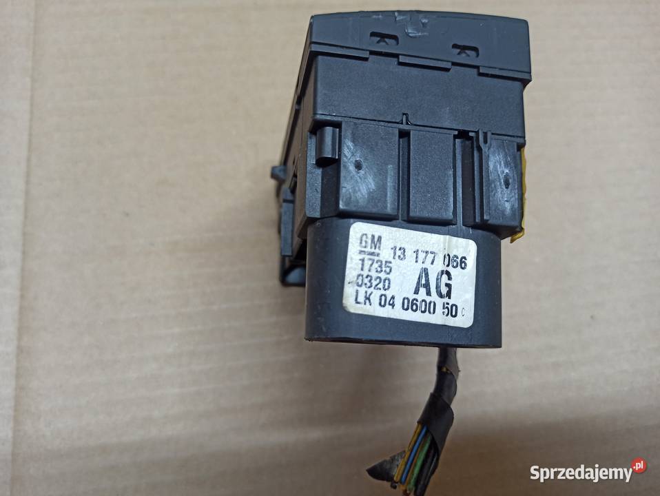 WŁĄCZNIK ŚWIATEŁ OPEL VECTRA C 2002Signum 2003r osobowe Bolesławiec sprzedam
