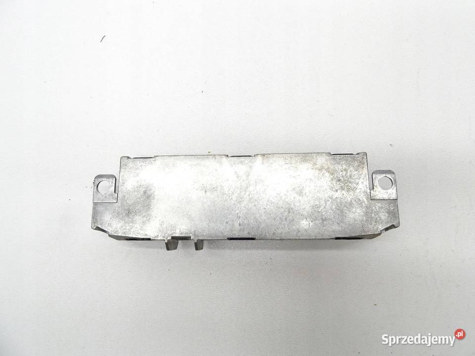 WZMACNIACZ ANTENY ANTENOWY AUDI A4 B8 A5 8T LIFT