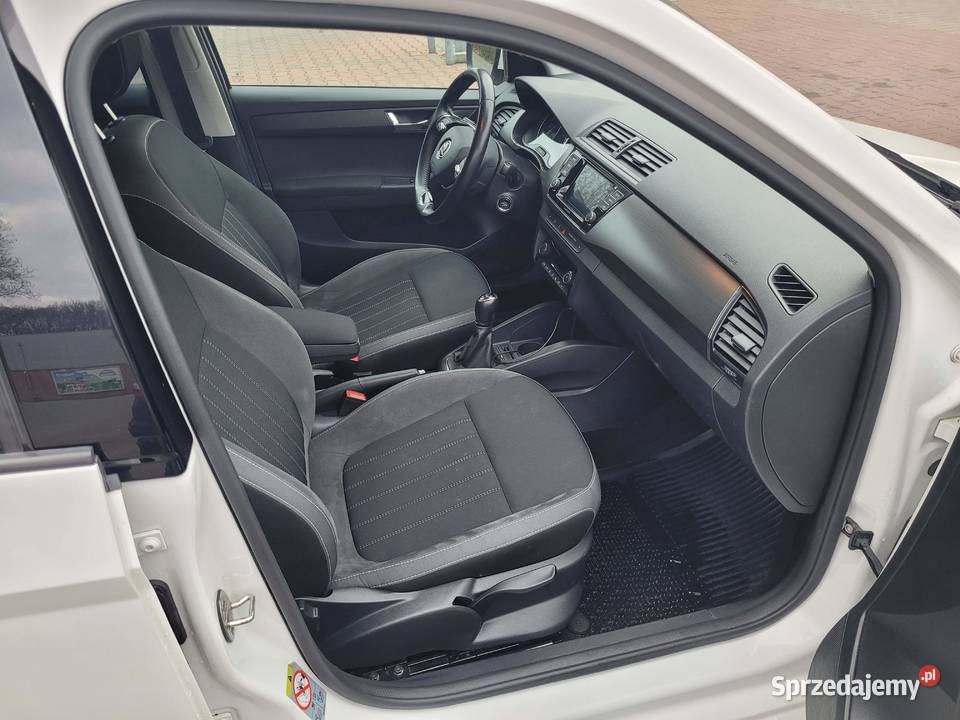 Skoda Fabia III Skoda Fabia 10 TSI Style 110 elektryczne lusterka Zabrze