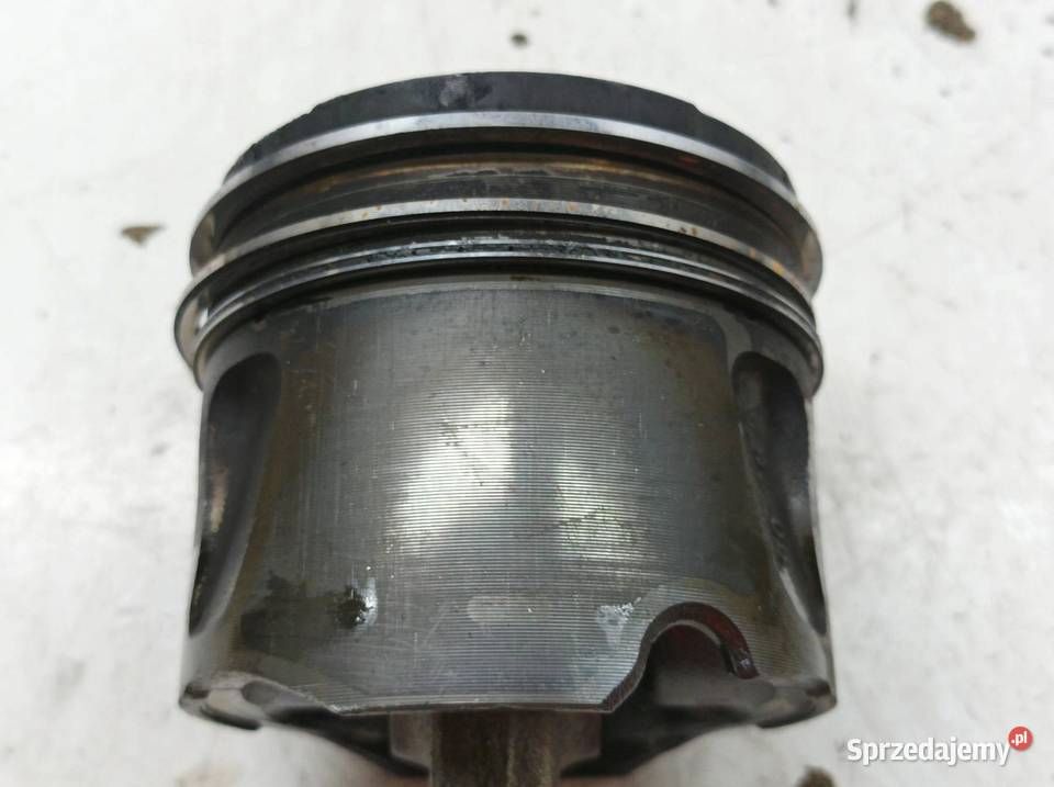 TŁOK KORBOWÓD 19 CDTI Opel Astra III 2004 H