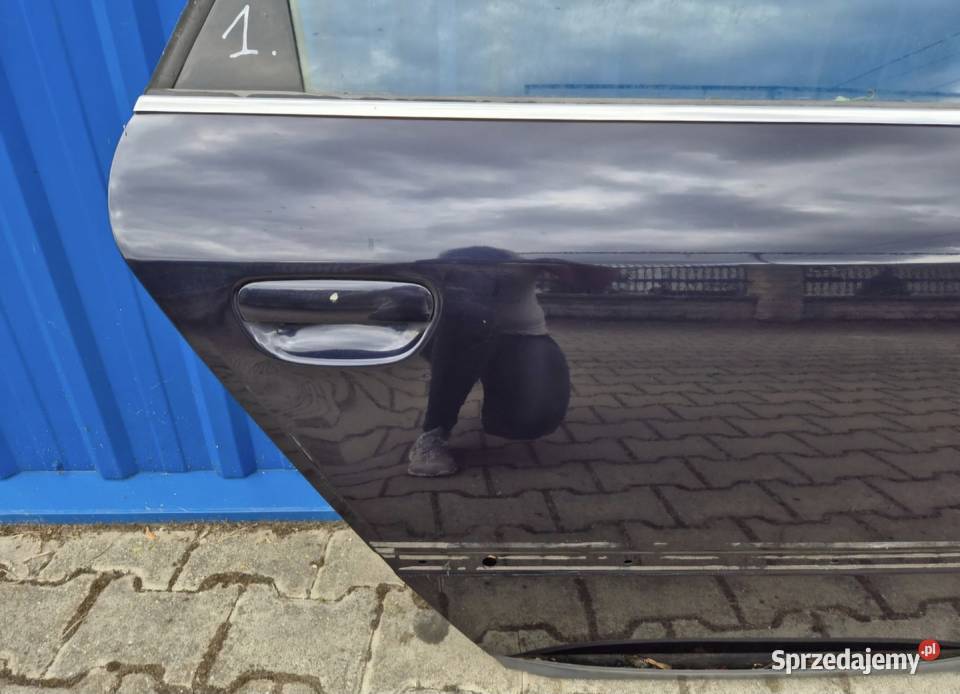 1 DRZWI TYŁ PRAWY TYLNE PRAWE AUDI A6 C5 LIFT osobowe Drzwi Działoszyce