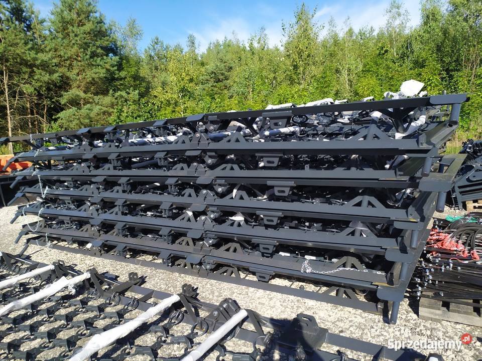 Włóka łąkowopolowa rozkładana hydraulicznie2 nieuszkodzony Trawniki