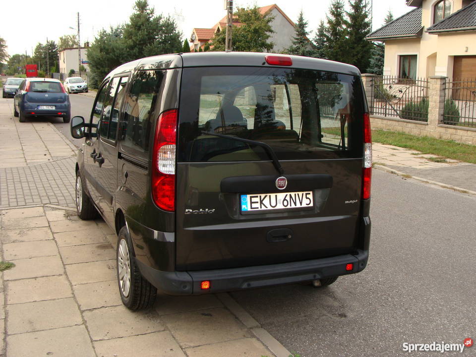 Fiat Doblo Multijet 12 siedmio osobowy 2009r