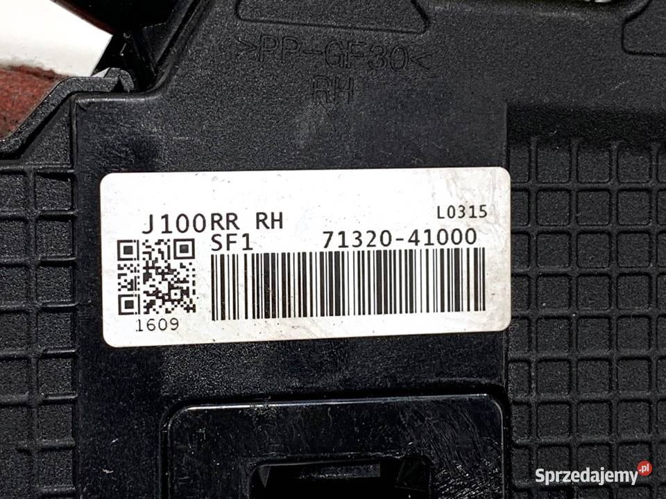 ZAMEK DRZWI PRAWY TYŁ SSANGYONG TORRES Crossover