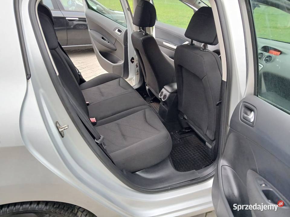 308 salon Iwłaściciel 16benzyna 120 Kłodawa