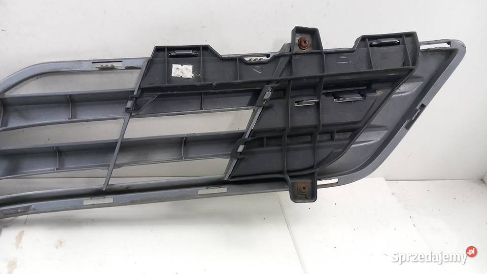 TOYOTA VERSO 20092013 ATRAPA GRILL 8T4 Zbierkowo