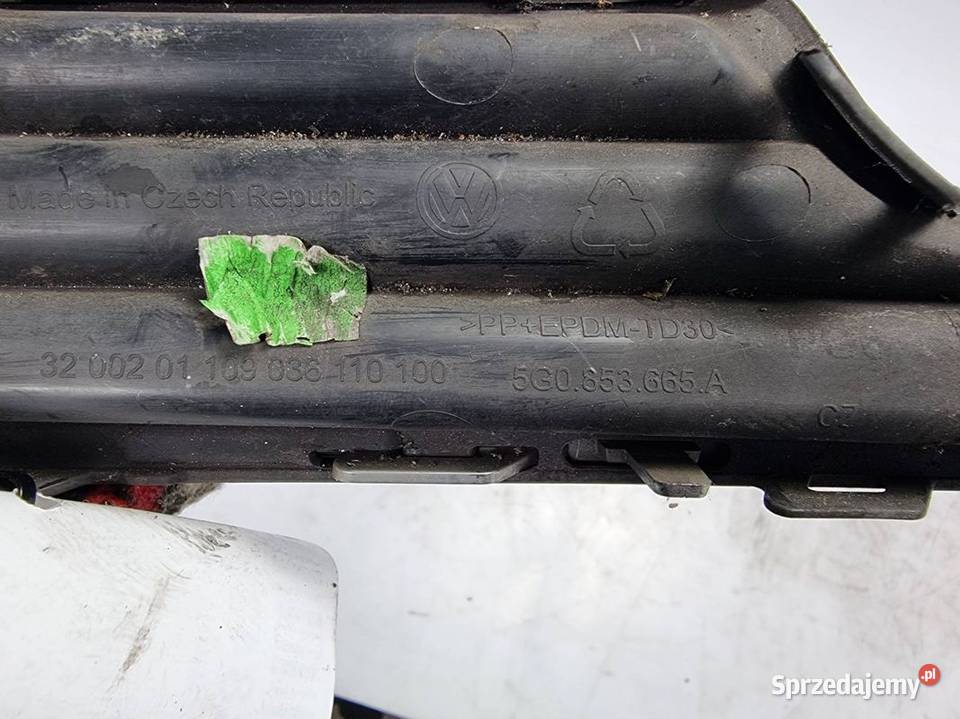 KRATKA HALOGENU LEWA VOLKSWAGEN GOLF VII Lipno sprzedam