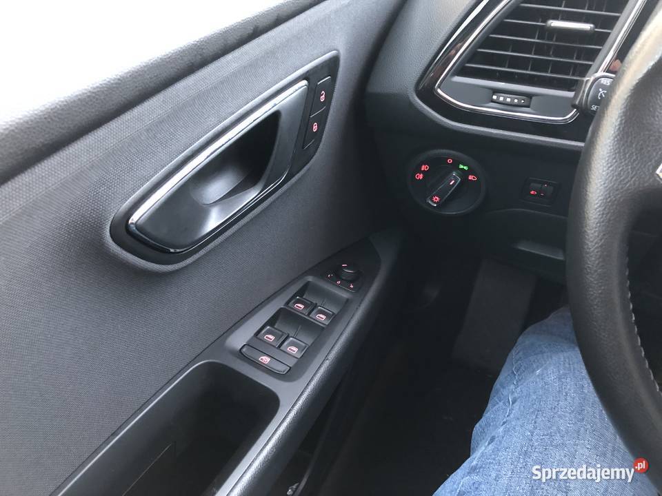 SEAT LEON ST 4 CYLINDROWY NA PASKU ROZRZĄDU 110 Opole