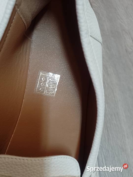 3940 Białe bogato zdobione mokasyny wieczorowe