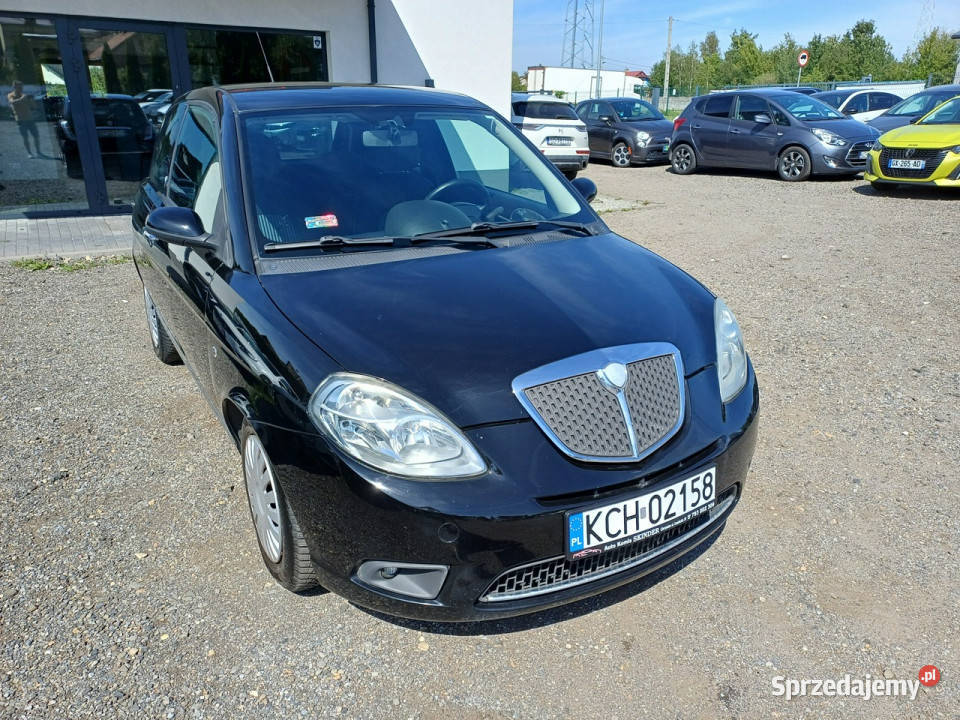Lancia Ypsilon Klima Zarejestrowany Bezwypadkowy 115000km Chrzanów
