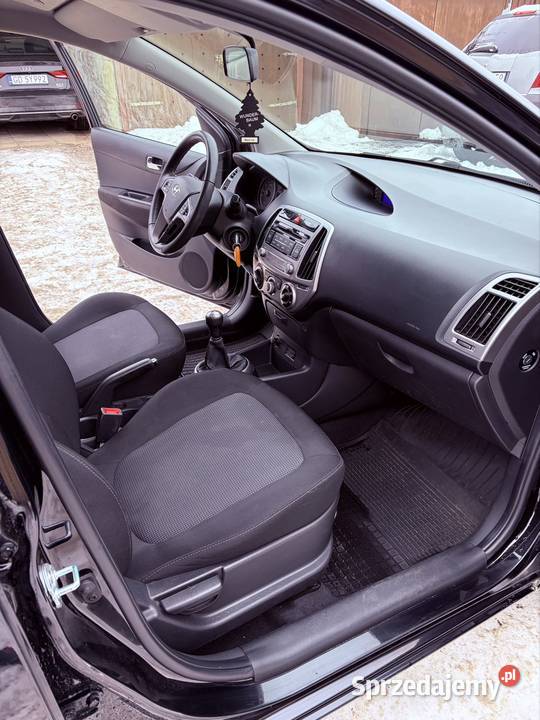 Hyundai i20 2014 niski przebieg pierwszy wielofunkcyjna kierownica pomorskie Gdańsk