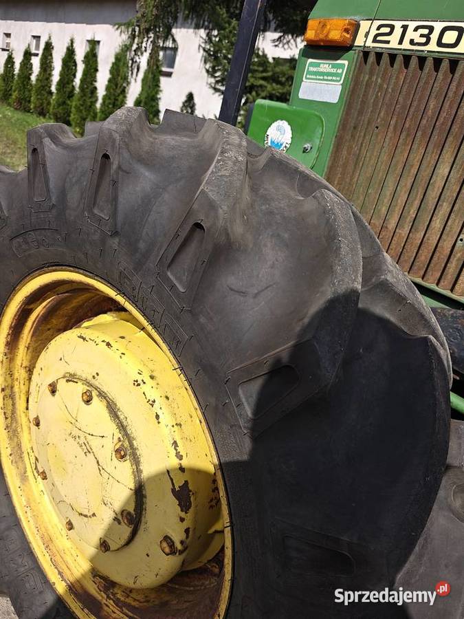 John Deere 2130 4x4 z ładowaczem Kalisz