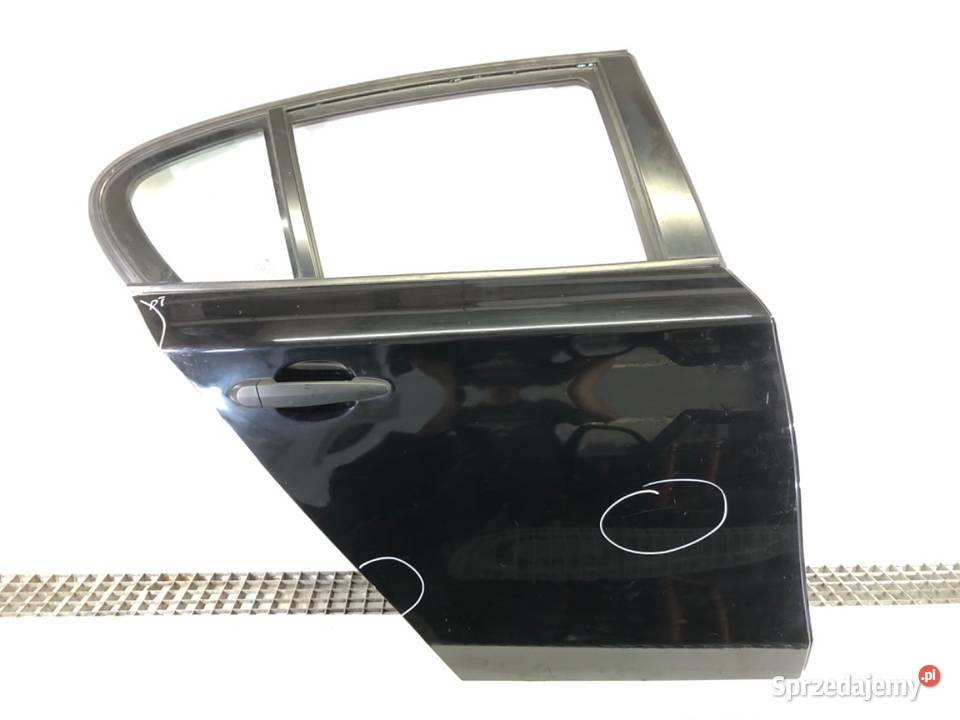 DRZWI PRAWY TYŁ BMW E87 Hatchback 0313 Drzwi