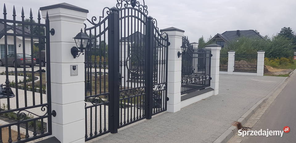 Ogrodzenia Boniowane słupki murki Stylowe