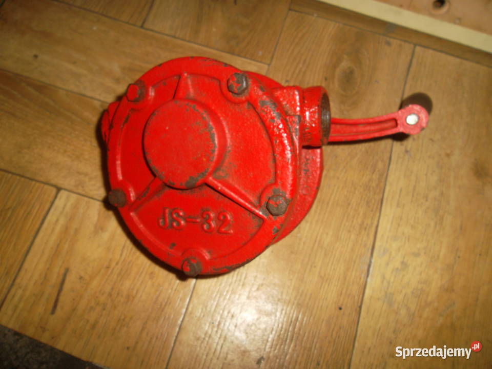 Ręczna pompa wody ogród działka okazja dolnośląskie Wałbrzych