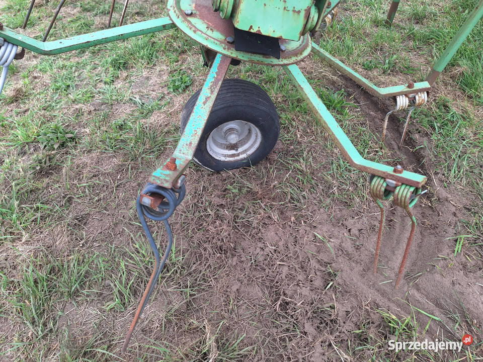 Przetrząsarka STOLL 2585 wałek WOM w komplecie nieuszkodzony Szlachcin sprzedam