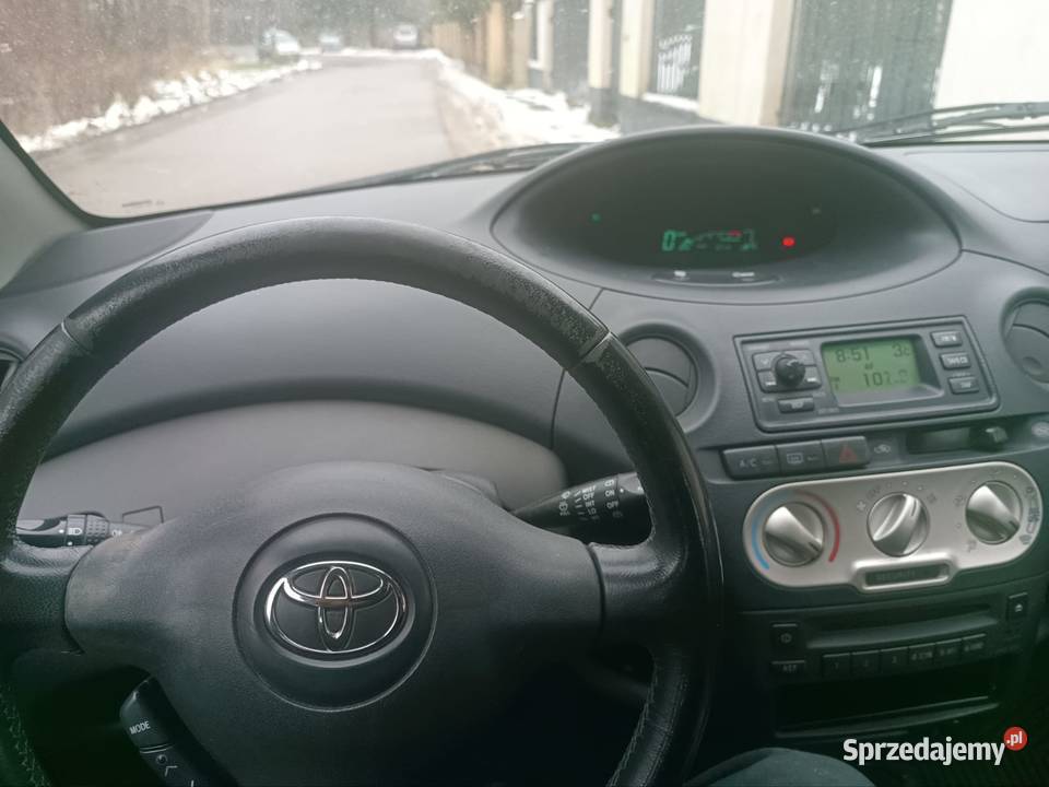 Sprzedam Toyota Yaris I FL 14D d4d 2004r Yaris Brodnica
