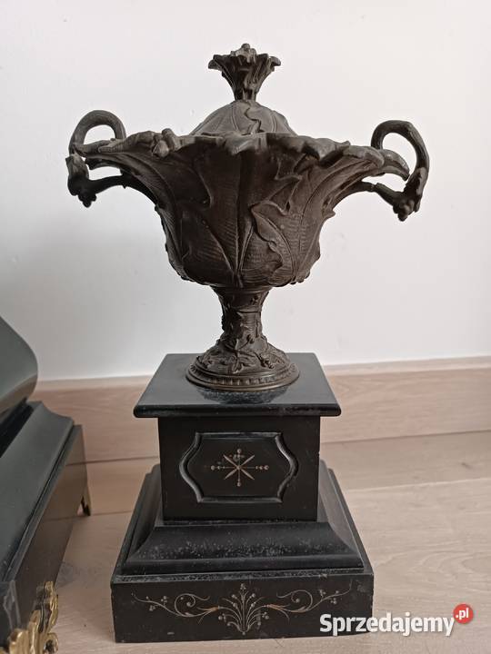 Zegar kominkowy Napoleon III przystawki brąz XIX wielkopolskie Budzyń