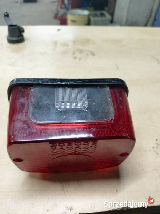 Tylna lampa WSK 125 175 Łubno