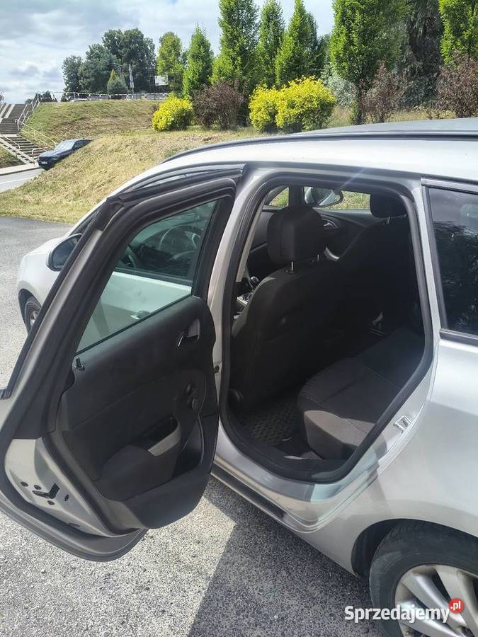 Opel astra j 2011r 17 110 Kostrzyn