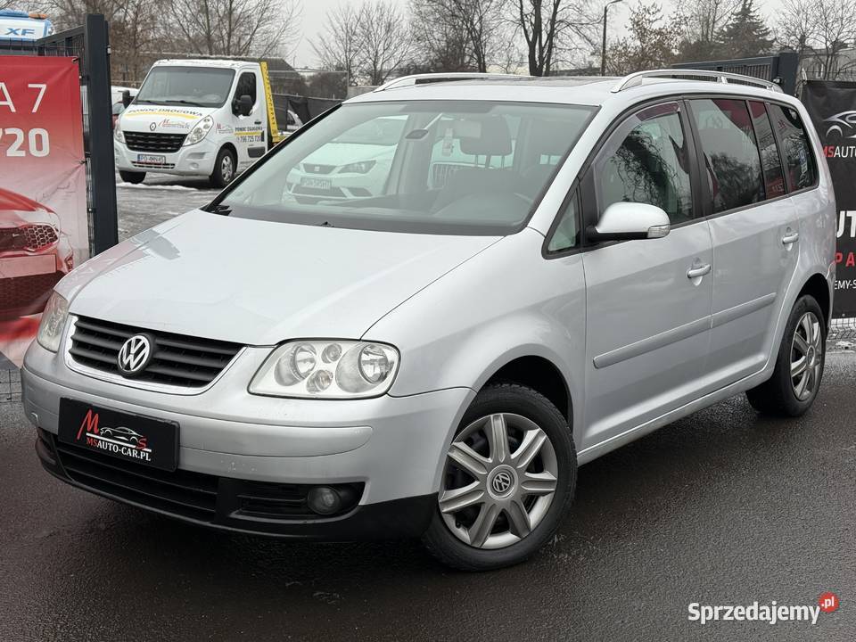 Volkswagen Touran 20 Diesel 2003 Klima nieuszkodzony Poznań