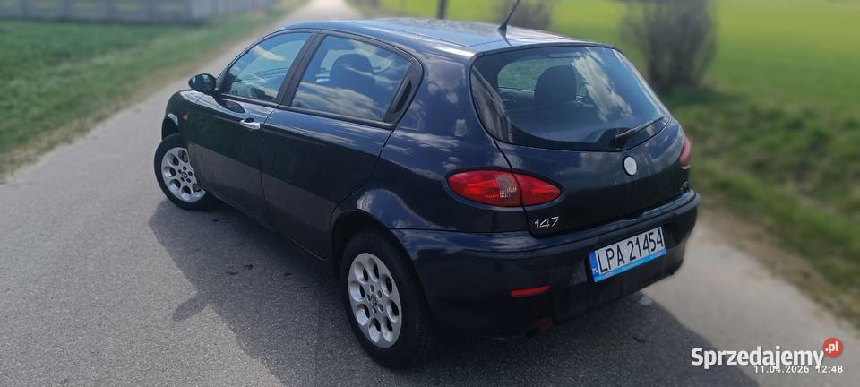 Afla Romeo 147 19 JTD 9 lat w jednych rękach klimatyzacja Milanów