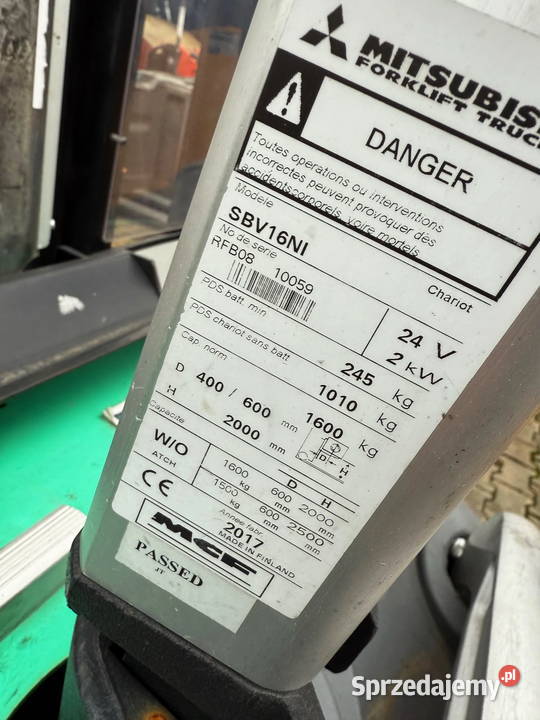 paleciak elektryczny z masztem MITSUBISHI 1600 Wózki widłowe Działoszyn sprzedam