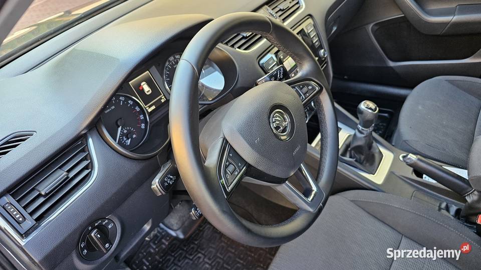Skoda Octavia III 20 TDI 150 LED Xenon Navi Zarszyn sprzedam