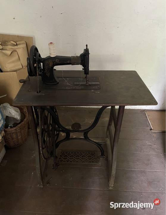 Maszyna do szycia Singer Antyki