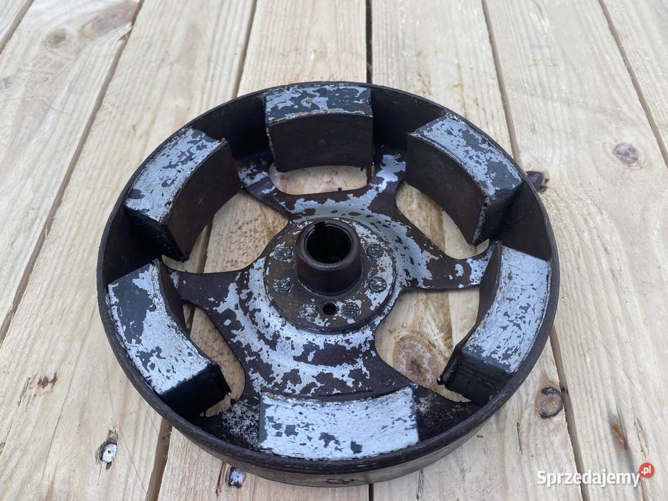 ZAPŁON MAGNETO KOŁO MAGNESOWE WSK M06 125 2581 Kraków sprzedam