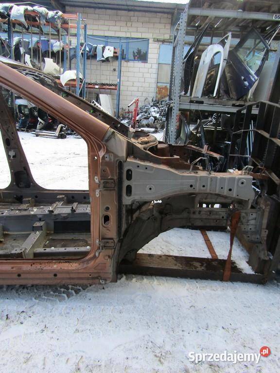 ĆWIARTKA PODŁUŻNICA PRAWY PRZÓD PRAWA PRZEDNIA Zestawy części blacharskich sprzedam