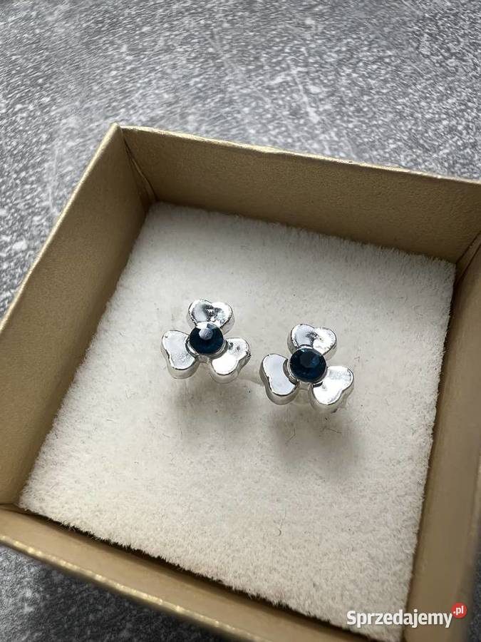 Kolczyki srebrne z zielonym diamentem Jasło