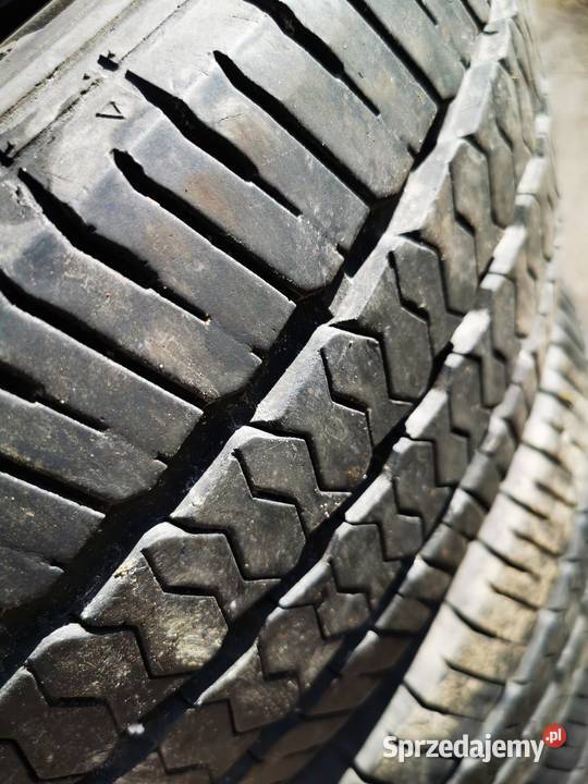 Komplet Opon 20565 R16C 65 Samochodowe Bogdanówka sprzedam
